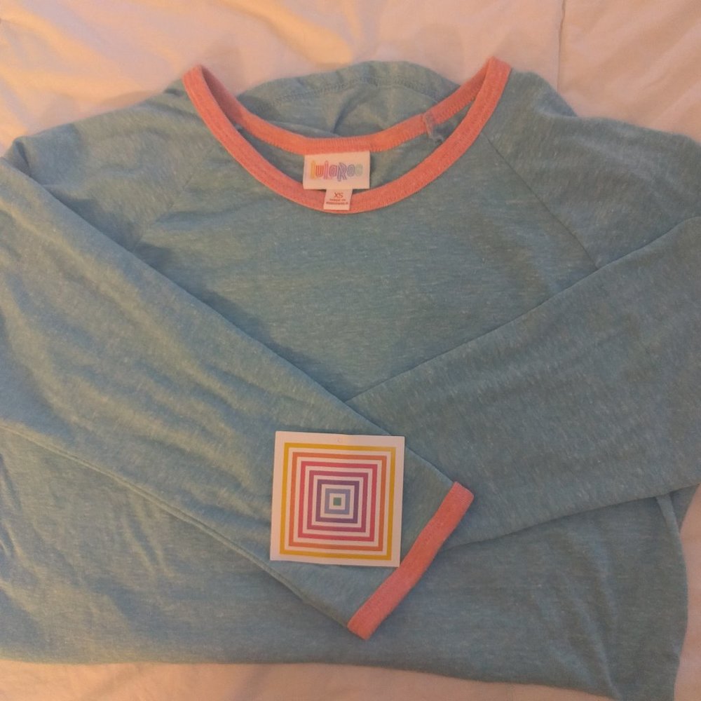 Blue LuLaRoe Randy 3/4 Sleeve Shirt with Pink Trim